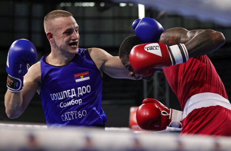 ZLATO ZA NIKOLIĆA I MATOVIĆEVU