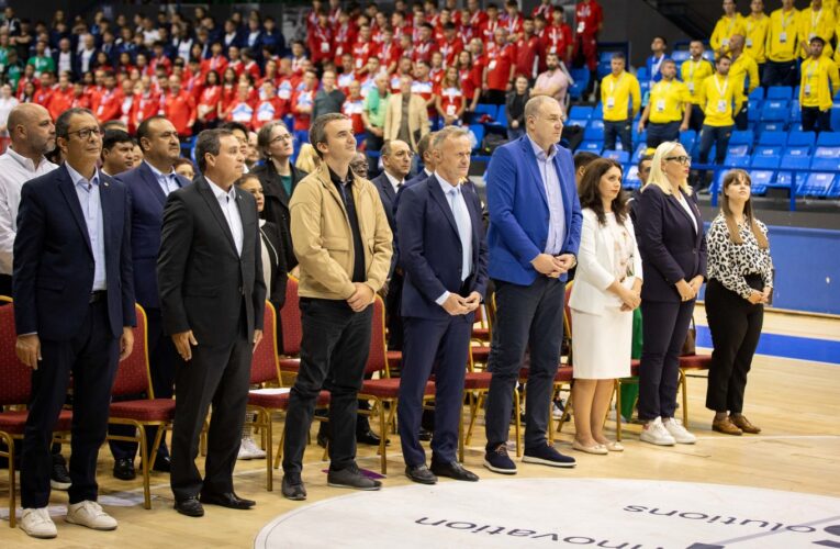 SVEČANO OTVORENO SVETSKO PRVENSTVO ZA SREDNJOŠKOLCE U FUTSALU