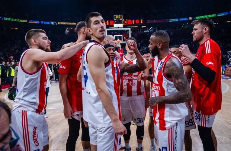 ZVEZDA PREDSTAVILA RETRO DRES ZA MEČ PROTIV BAJERNA