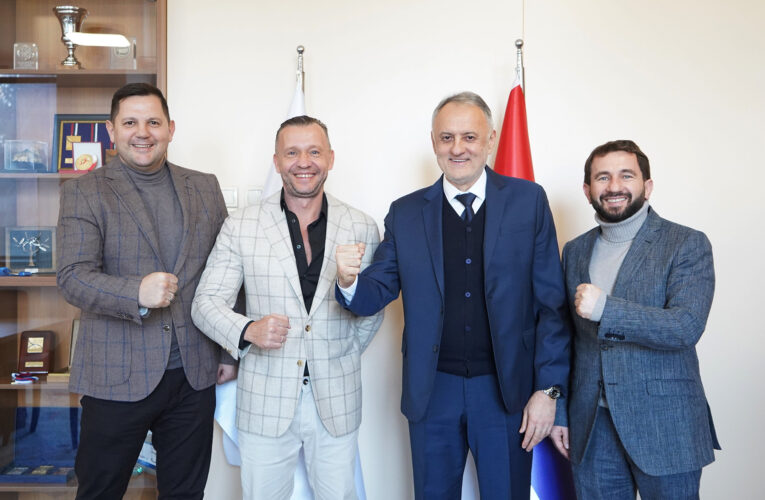 VRH BOKSERSKOG SAVEZA U GOSTIMA KOD MINISTRA SPORTA ZORANA GAJIĆA