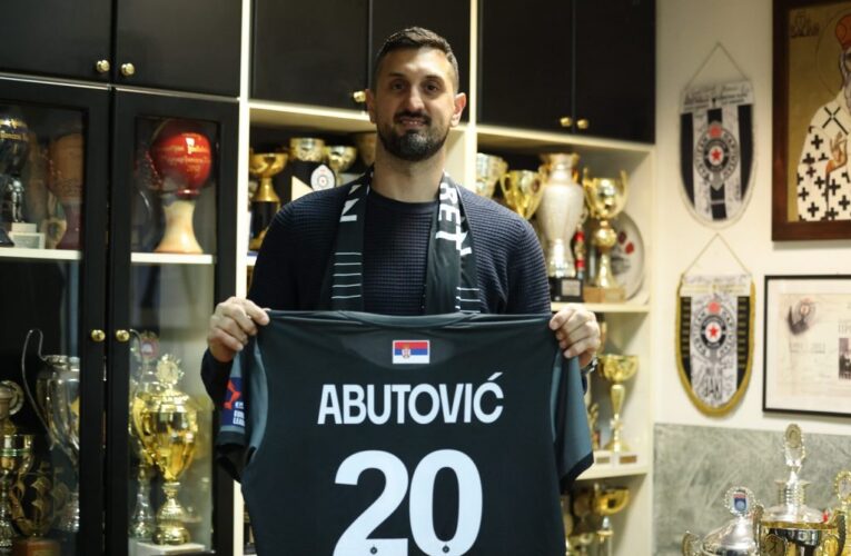 ILIJA ABUTOVIĆ POSLE 16 GODINA OBLAČI DRES PARTIZANA