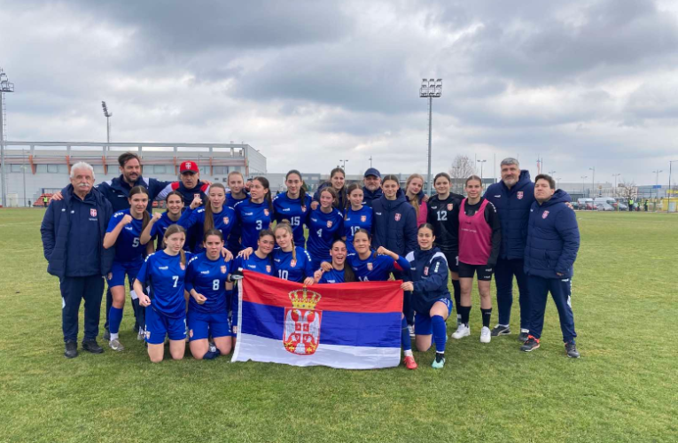 ŽENSKA KADETSKA REPREZENTACIJA SRBIJE NA OKUPU PRED ZAVRŠNE RUNDE KVALIFIKACIJA SA AUSTRAIJOM, ISLANDOM I FRANCUSKOM
