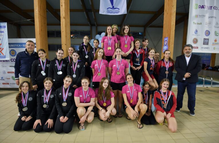 NASTAVLJENO TAKMIČENJE U SINHRONOM PLIVANJU U SUBOTICI