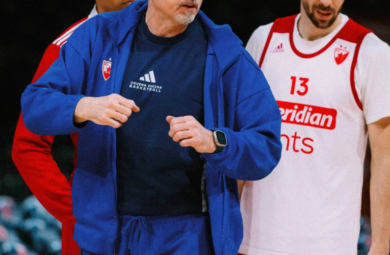 SAŠA OBRADOVIĆ PRED CEDEVITA OLIMPIJU: “OČEKUJEM DA BUDEMO ČVRŠĆI I FIZIKALNIJI – EBUKA IZUNDU ĆE NAJVEROVATNIJE NASTUPITI U PETAK UVEČE”