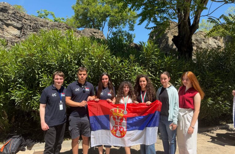 DVE MEDALJE ZA NAŠE MATEMATIČARKE