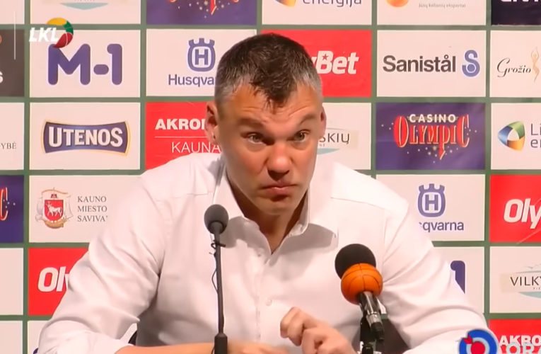 NERVOZNI JASIKEVIČIJUS