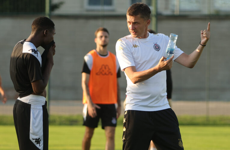 SAŠA ILIĆ: “SA MNOM SVE MOŽES, ALI NA TERENU MORAŠ DA RADIŠ ONO ŠTO TRENER TRAŽI OD TEBE”