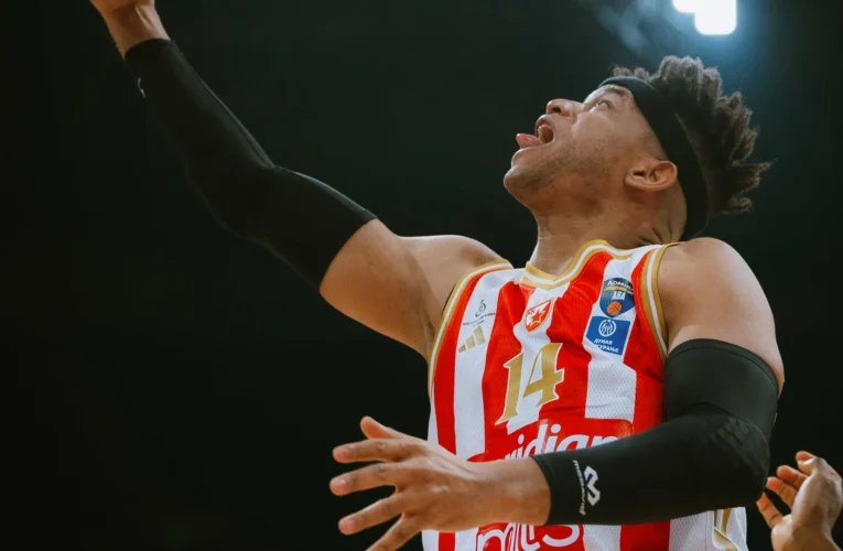 ZVEZDA SE ZVANIČNO RASTALA SA RIVERON