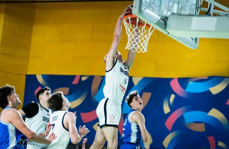 KOŠARKAŠI SRBIJE DO 20 GODINA SLAVILI PROTIV ITALIJE ZA PLASMAN U ČETVRTFINALE