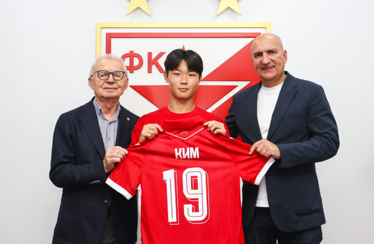 JE GON KIM NOVO POJAČANJE CRVENE ZVEZDE