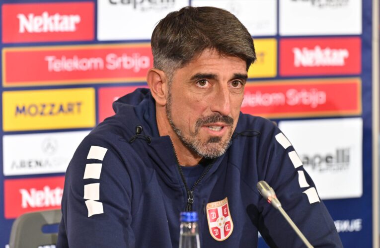VELJKO PAUNOVUIĆ PRED GRČKU: “LJUBAV NE MOŽE DA SE POKLONI, MORA DA SE ZASLUŽI NA TERENU – NALAZIMO SE U FAZI REKONSTRUKCIJE TIMA I IDENTITETA”