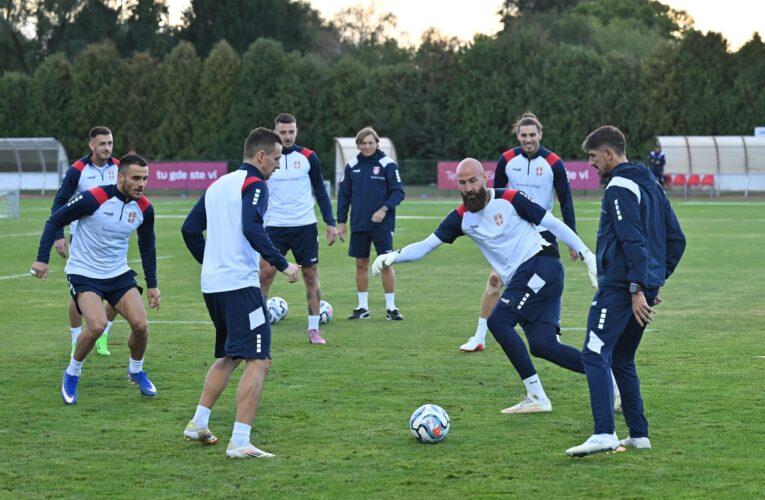 “ORLOVI” SE OKUPILI U STAROJ PAZOVI PRED MEČEVE U LIGI NACIJA